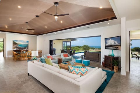 Ocean Views Mauna Kea High Bluffs Home House in Big Island