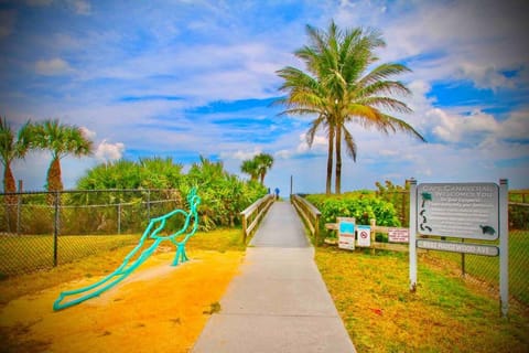 Elegant Oceanview Home with King Beds & Designer Touches House in Cape Canaveral