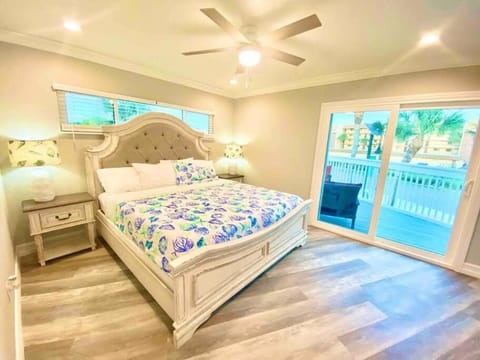 Elegant Oceanview Home with King Beds & Designer Touches House in Cape Canaveral