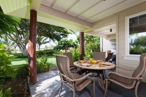 Includes Beach Gear G1 Waikoloa Beach Villas House in Puako