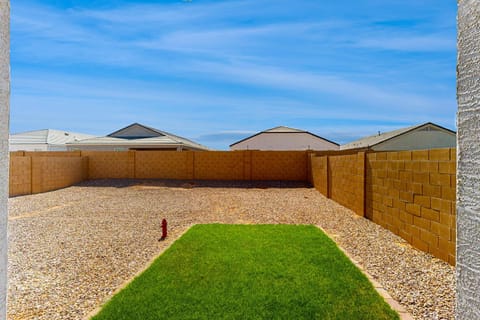 Bazinga Getaway House in San Tan Valley