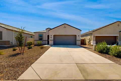 Bazinga Getaway House in San Tan Valley