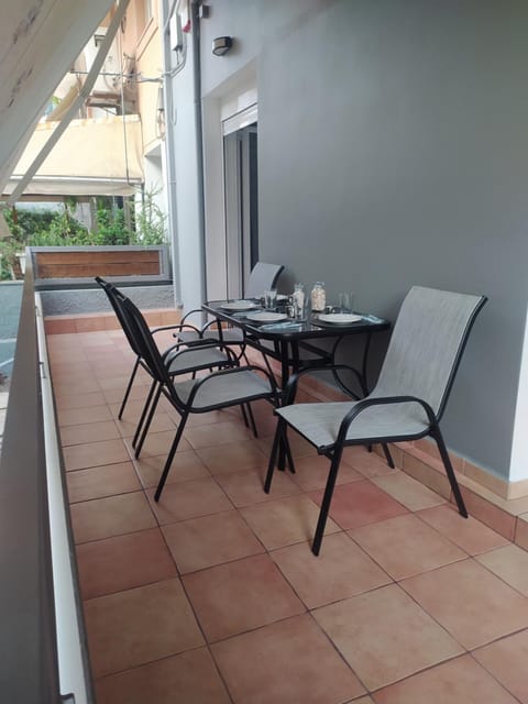 Patio, Balcony/Terrace, Balcony/Terrace, Dining area, Garden view