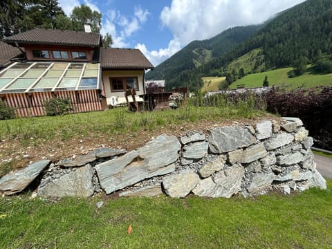 Property building, Balcony/Terrace