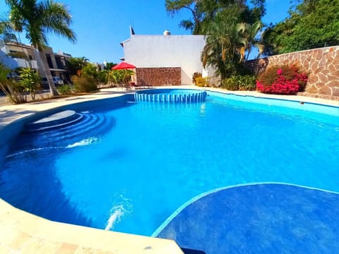 Cozy family house with pool Villa in Puerto Vallarta