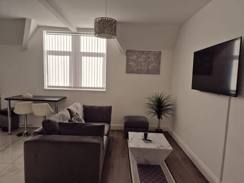 Elegant Apartments close to Coop live, Etihad Stadium and Manchester City centre Apartment in Manchester