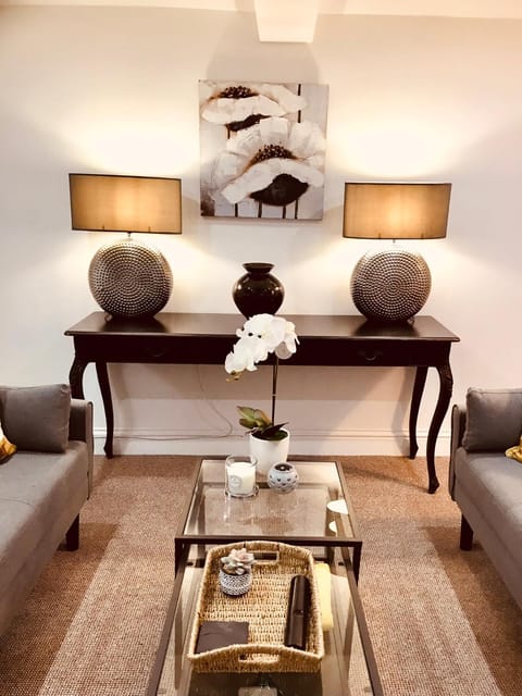 View (from property/room), Living room, Seating area