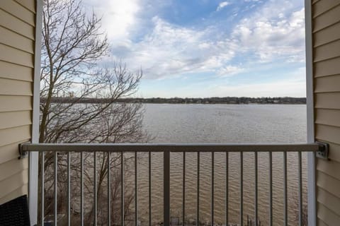 RiverFront Landing House in Toledo