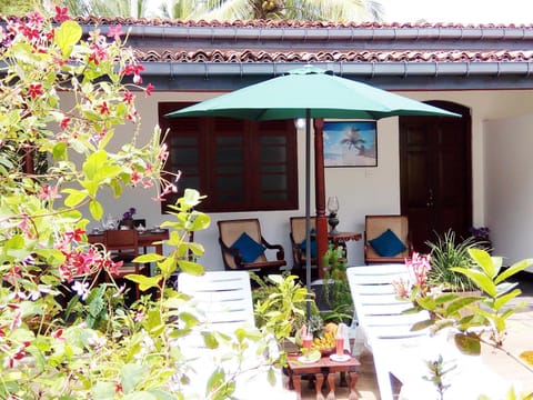 Walauwa The Villa Ahungalla Bed and Breakfast in Southern Province