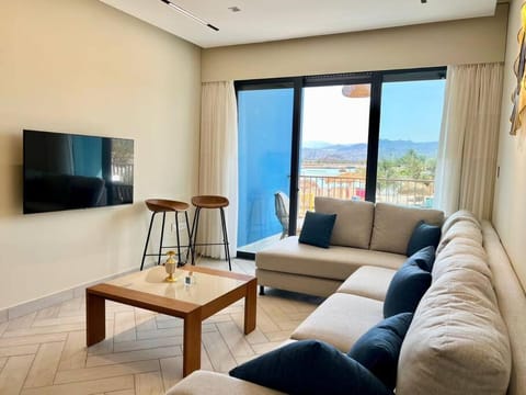 Luxury Apt with Private Beach In Ayla Apartment in Eilat