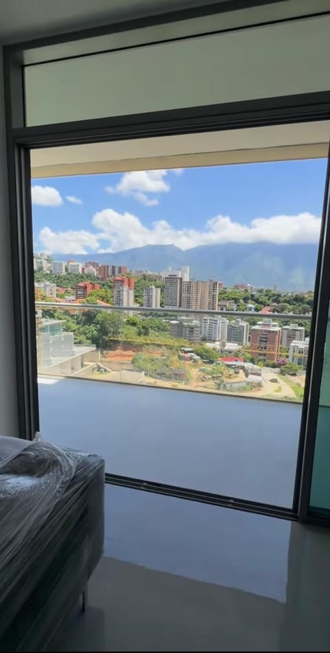 Apartamento de lujo 1H 1B vistas de todas las Caracas Santa Fe Apartment in Caracas