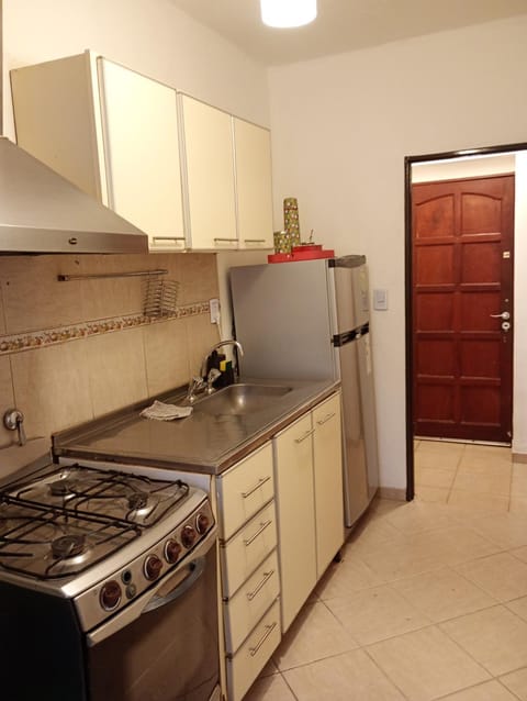 Kitchen or kitchenette, oven