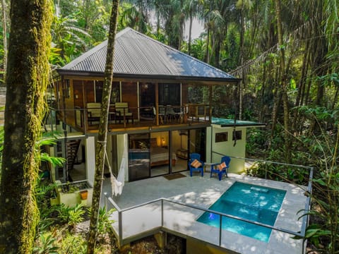 Patio, Garden view, Pool view, Swimming pool