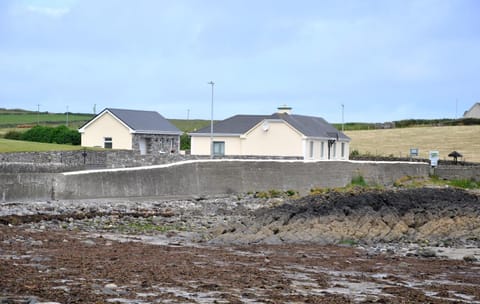 Property building, Sea view