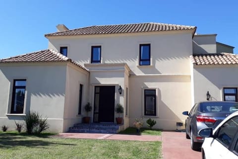 Casa Rumencó House in Mar del Plata