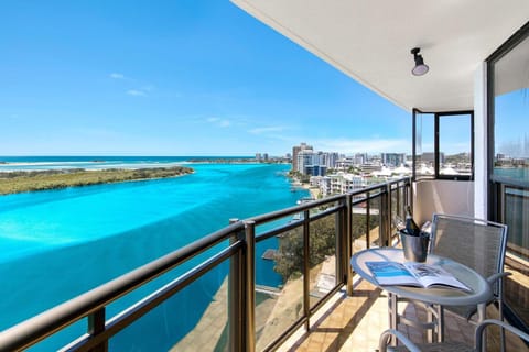 Balcony/Terrace, Seating area, River view