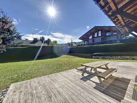 Chalet 5 chambres près de Megève avec vue Mont Blanc - FR-1-560-148 Chalet in Combloux