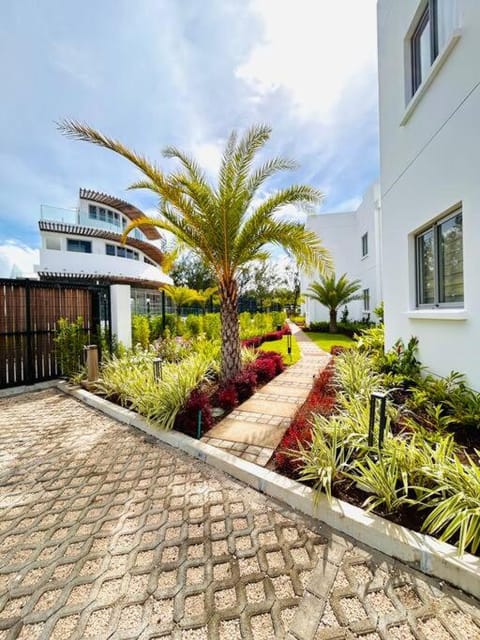 Oceanview Escape - Beachfront Apartment Apartment in Rivière du Rempart District, Mauritius