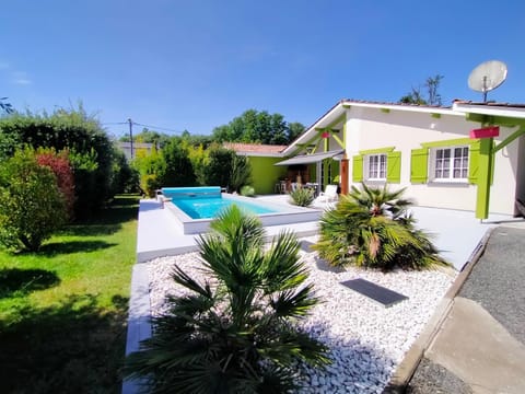 Chambre privée avec piscine et espace bien-être ADULT ONLY Vacation rental in Carcans