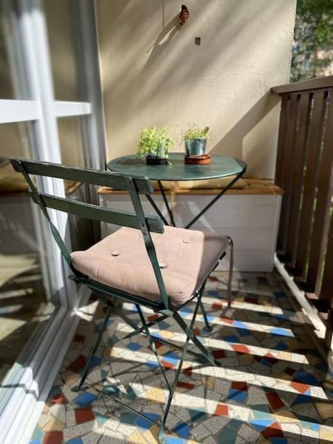 Balcony/Terrace, Dining area