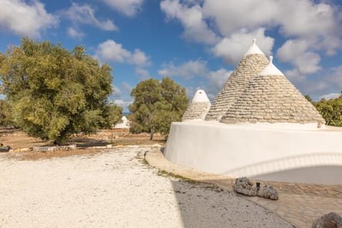 Trulli Specchiolla House in Province of Taranto