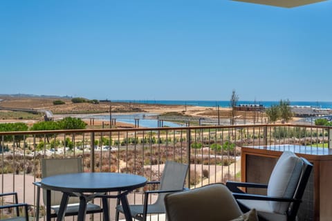 Day, Natural landscape, View (from property/room), Balcony/Terrace, Sea view