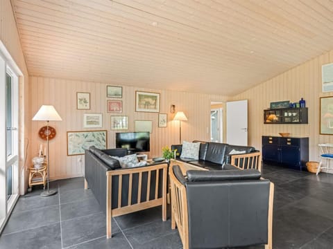 Holiday Home Trena - 1-2km to the inlet by Interhome House in Oksbøl