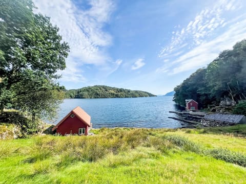 Holiday Home Askelund by Interhome House in Vestland