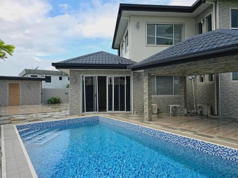 Pool view, Swimming pool, sunbed