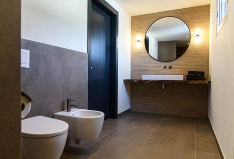 Toilet, Bathroom, bidet