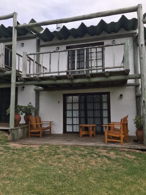 Duplex en jose ignacio a 1 cuadra de la playa Apartment in Maldonado Department, Uruguay