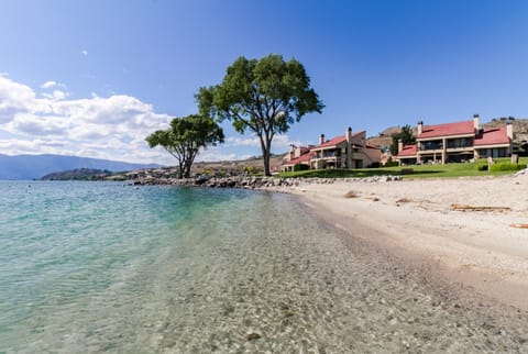 Lake Chelan Shores: Lakeside Luxury #19-5 Apartment in Chelan (In Town)