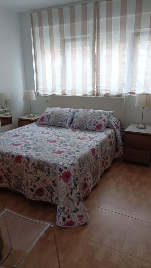 Apartamento cerca mercadillo Apartment in Santoña