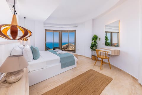 Bed, Photo of the whole room, Bedroom, Sea view