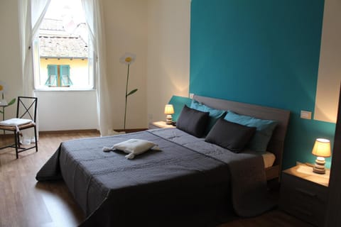 Day, Photo of the whole room