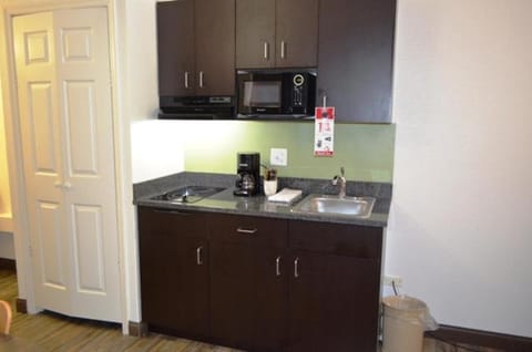 Studio Suites Extended Stay Chattanooga Hotel in Chattanooga