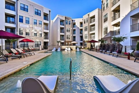 Spacious 1B w Pool Near Toyota HQ The Star Legacy West 1350 Apartment in Frisco