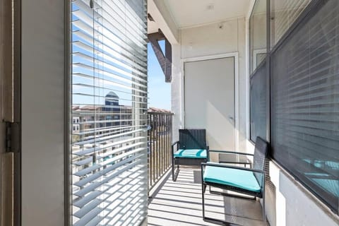 Stylish 2B near Legacy West Wi-Fi Fitness Pool 2449 Apartment in Frisco