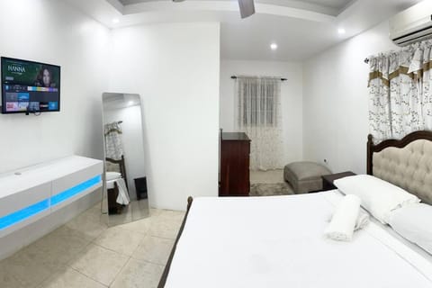 Suite Exchange Ocho Rios Apartment in Ocho Rios