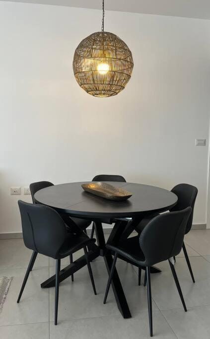 דירה מעוצבת בקריית אונו Apartment in Tel Aviv District