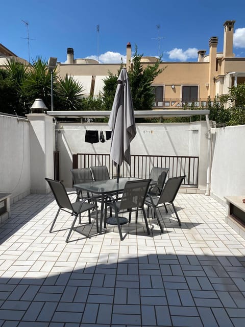 Patio, Balcony/Terrace