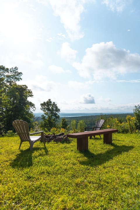 Garden, Lake view