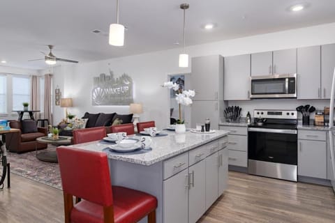 Brand new Apt Oak Mt St Park Lots of Amenities Apartamento in Pelham