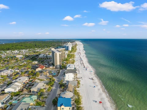 4801 Spyglass Dr | Pineapple Paradise House in Lower Grand Lagoon