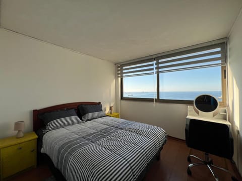 Bed, Bedroom, Sea view