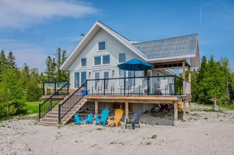 Purgatory Cove - Private Waterfront Escape House in Northern Bruce Peninsula