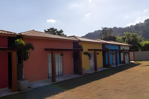 Facade/entrance, Bird's eye view