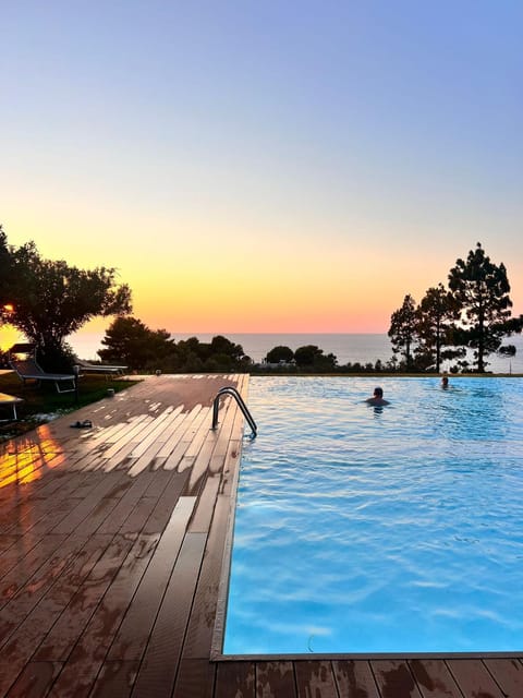 Day, Swimming pool, Sunset, sunbed