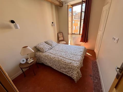 Place aux Aires Apartment in Grasse