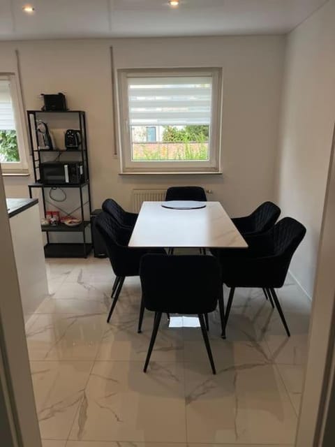 4 Zimmer Wohnung - 120qm Apartment in Kaiserslautern